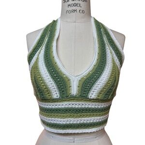 Hollister Crochet Halter Crop Top Green White Women’s Size S Knit Boho Beachy